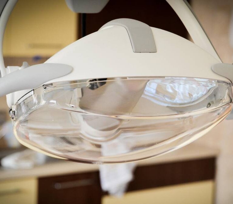 Co obejmuje rutynowe badanie stomatologiczne? 12 rutynowe badanie stomatologiczne