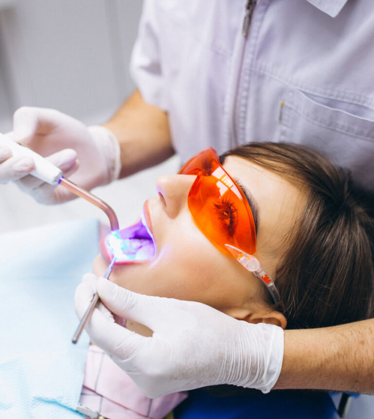 Czym wybielić zęby bez uszkadzania szkliwa